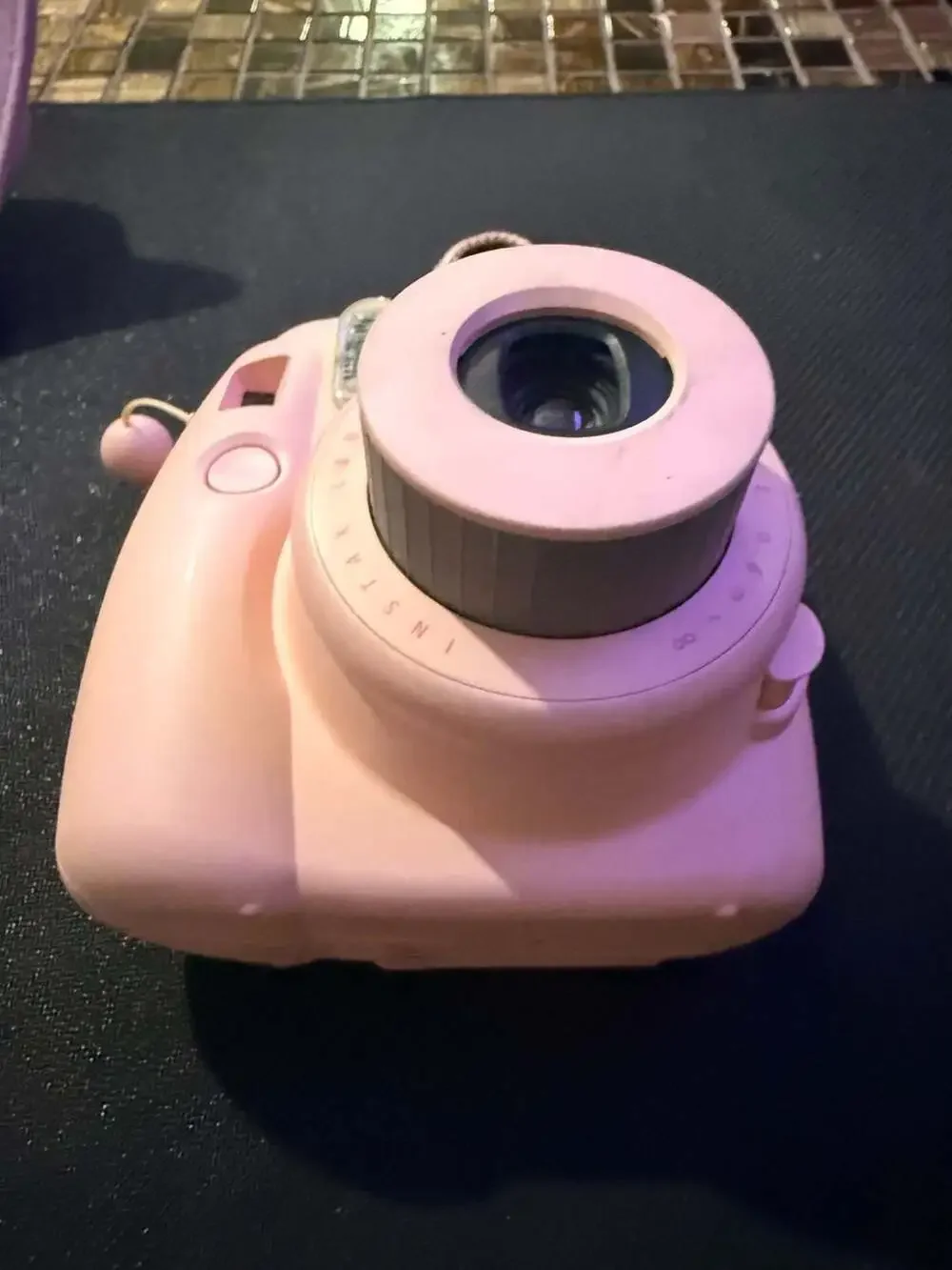 Fujifilm Instax Mini 8 Instant Film Camera in Pink with Matching Fabric Case